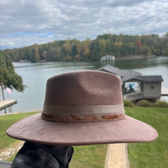 Disney Christmas 2025 Lil Rin Rin Plush Badge Red New